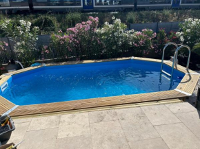 Maison de vacance piscine spa 1h de la mer